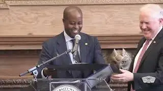 DEFENSE LEADERS ANNOUNCE RESEARCH CENTER