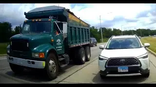Rakow Raceway Never Fails to be a ZOO of Dbag Drivers! SRT Hammering just to get back behind!