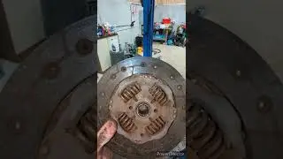 Vauxhall / Opel Meriva B, clutch replacement on 1.4 petrol turbo.