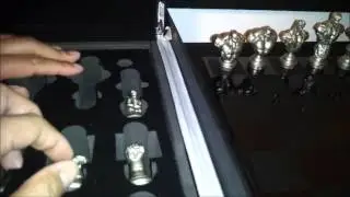 Street Fighter 25th Anniversary Chess Set