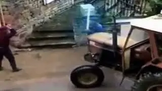 Gwiezdne Wojny: Zemsta Traktorzysty