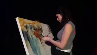 L'artiste Genevi&egrave;ve Ph&eacute;nix peignant en direct