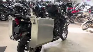 2012 Triumph Tiger 800XC T30536-1