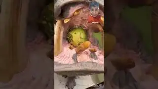 #ytshorts #christmas #powerful #strongest #stronganimals #animals #bite