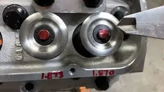 Lykins Motorsports Ford 363 SBF Финальная сборка Часть 2