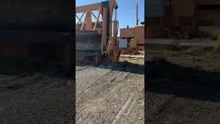 2007 RM Johnson E-Z Crusher Model A+ No-Load Operation Cycle #heavyequipment #scrap