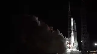 Blue Origin fires up New Glenn rocket ahead of ESCAPADE launch