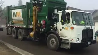 WM Newberg Oregon - Autocar ACX Mcneilus ZR On The Glass Route!