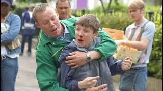 EastEnders - Darren Miller Vs. Leo Taylor (15th July 2005)