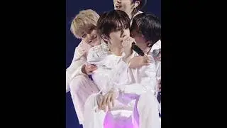 hugs & kisses #jisung & #haechan