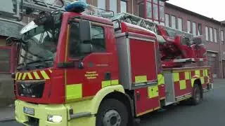 [Grüße] HLF + DLK + NEF + RTW Feuerwehr Mettmann 