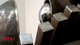 El acero transformado en escultura