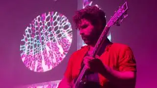 Foals Two Steps, Twice live @ Paris Le Z&eacute;nith 16/05/2022