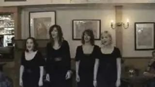 Onbewoonbaar verklaard - LittleBlackDresses