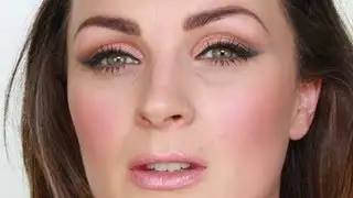 Winged Out Eye Makeup