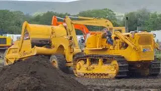 Caterpillar D8H tractor, cat 435G towed scraper box Chipping steam fair vintage plant  rally 2025