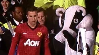 Billy the Badger Pulling faces at Robin Van Persie ( Na Na Na Na Na...) || ORIGINAL VIDEO