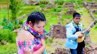 CINTHIA MU&Ntilde;OA Y LA DINASTIA APAZA 