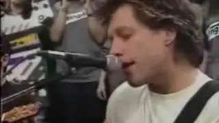Jon Bon Jovi - Livin' On A Prayer - Programa Livre 1997