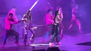 TINI, María Becerra - Miénteme | Tini Tour | WiZink Center, Madrid 25.09.2022