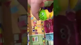 Stikeez Happy home