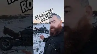 Самый бессмысленно гениальный мотоцикл #ездитебезопасноинеполивайте #rocket3 #triumph #мотоцикл
