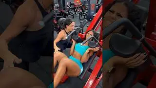 INSANE workout at Hack Machine Team Carol Vaz #shorts
