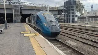 805001 + 805004 departing Euston with tones 24/09/2024