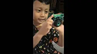 Mega wrex monster trucks hot wheels crush the magnetic tower track