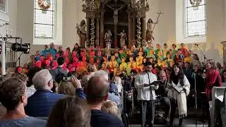 Lazimd&iacute;r - Paradiesorchester mit Kinderchor (2025)