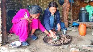 खाजा पिँडालु । अचार । Unseen Cooking Mountain Village | Poor Family Simple But Happy Lifestyles