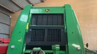 JOHN DEERE 864 Premium