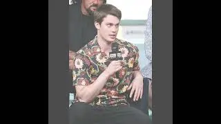 Nicholas Galitzine as Elliott Lefevre in Chambers