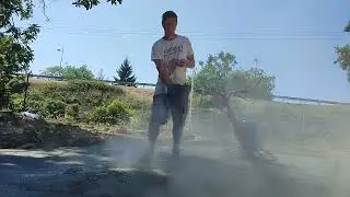 Time lapse béton coloré en surface via hélicoptère