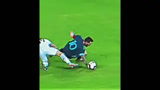 GOAT Debate, MESSI VS RONALDO🔥  #footballshorts #messi #ronaldo