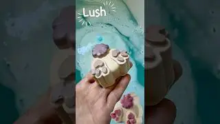 Lush Nice Buns Hun soap &hearts;️#lush #lushdemo #shorts