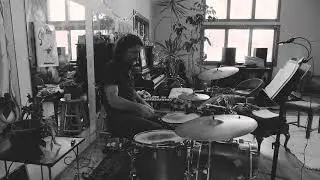 Infinite Accelerando (rhythmic analogue of a Shepard tone)