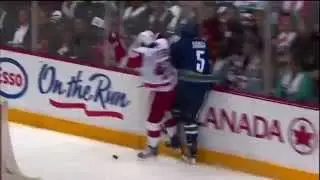 Henrik Zetterberg takes out Luca Sbisa and sets up Abdelkader