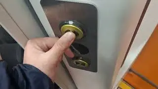 WMR Turbostar Doors Open At Birmingham Moor Street (172 334)