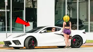 Blind Guy Snatching Up Cute Boujiee GOLD DIGGERS In Miami!🤑😍| PART 1