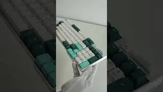 Unboxing the Royal Kludge RK96 Camp Green RGB Keyboard