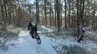 Dji Neo2 und Mtb im Schnee/Mountainbiken und Droneshots/Tracking Drohne