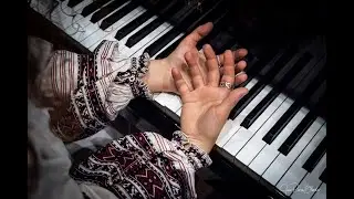 Shchedryk - Maryna Voznyuk - piano