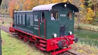 V36 235 der Dampfbahn Fr&auml;nkische Schweiz rangiert im Bahnhof Behringersm&uuml;hle am 24.10.2024