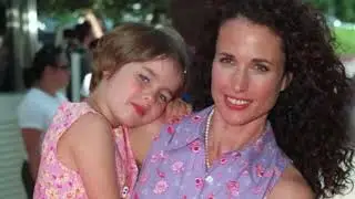 Margaret Qualley Tries Playing Matchmaker for Mom Andie MacDowell &mdash; With Bill Murray