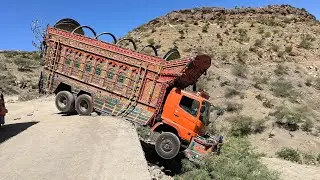 The most Dangerous Truck Accident Fort Munro Pakistan