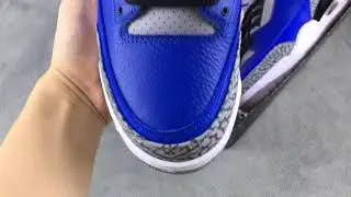 NIKE AIR JORDAN 3 RETRO 'VARSITY ROYAL' CT8532-400 previews