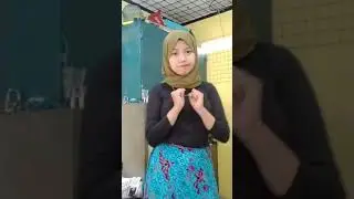 Tik Tok abg jilboobs baju transparan keliatan dalemnya#