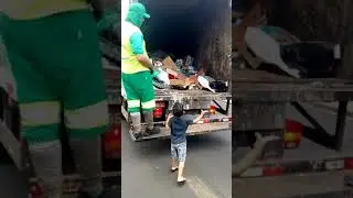 Caminh&atilde;o do lixo