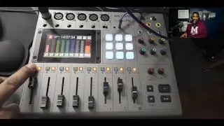 ZOOM PodTrak P8 для подкастинга и прямых трансляций: рекордер, микшер, аудиоинтерфейс